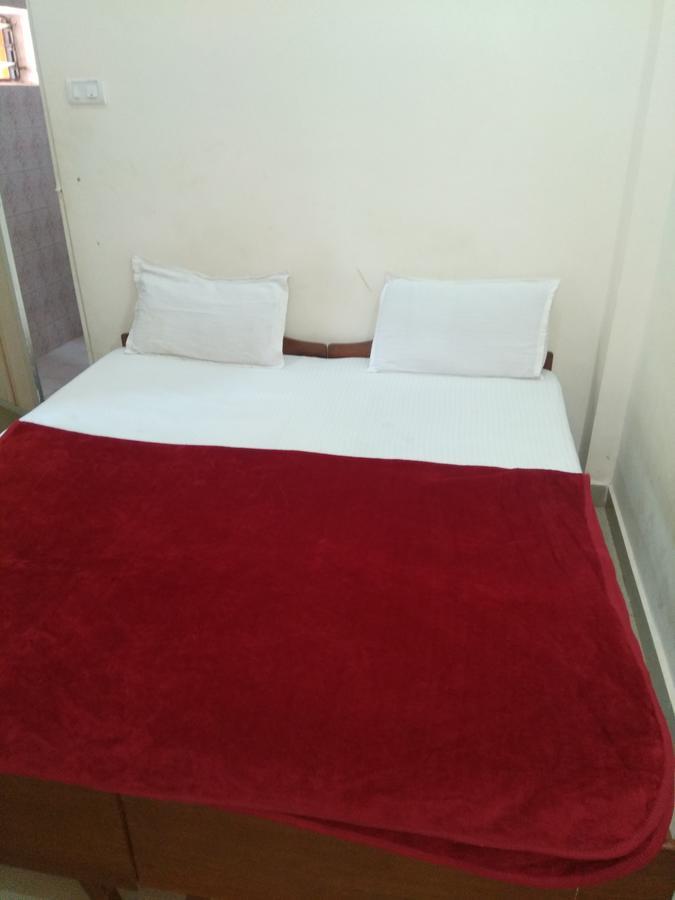 Red Lion Hotel 卡兰古特 外观 照片